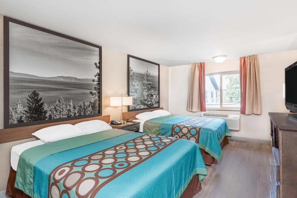 Super 8 By Wyndham Redding Hotell Eksteriør bilde